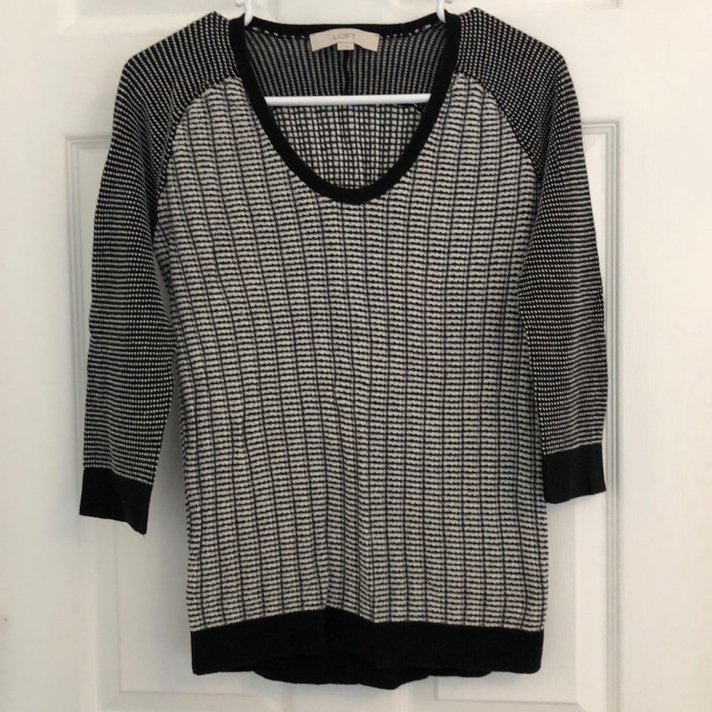 Ann Taylor LOFT Lightweight Sweater